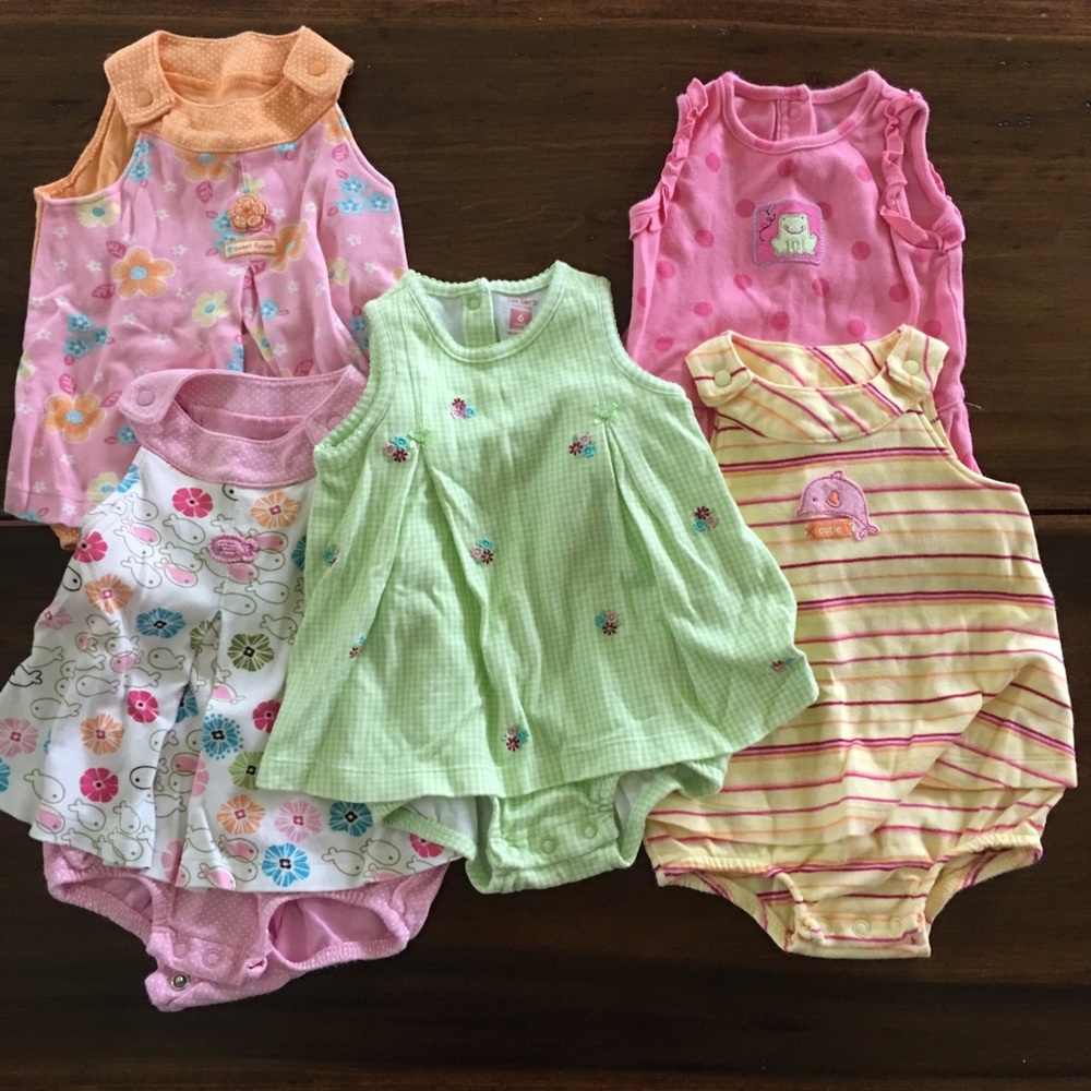 Lot of 5 carter’s outfits